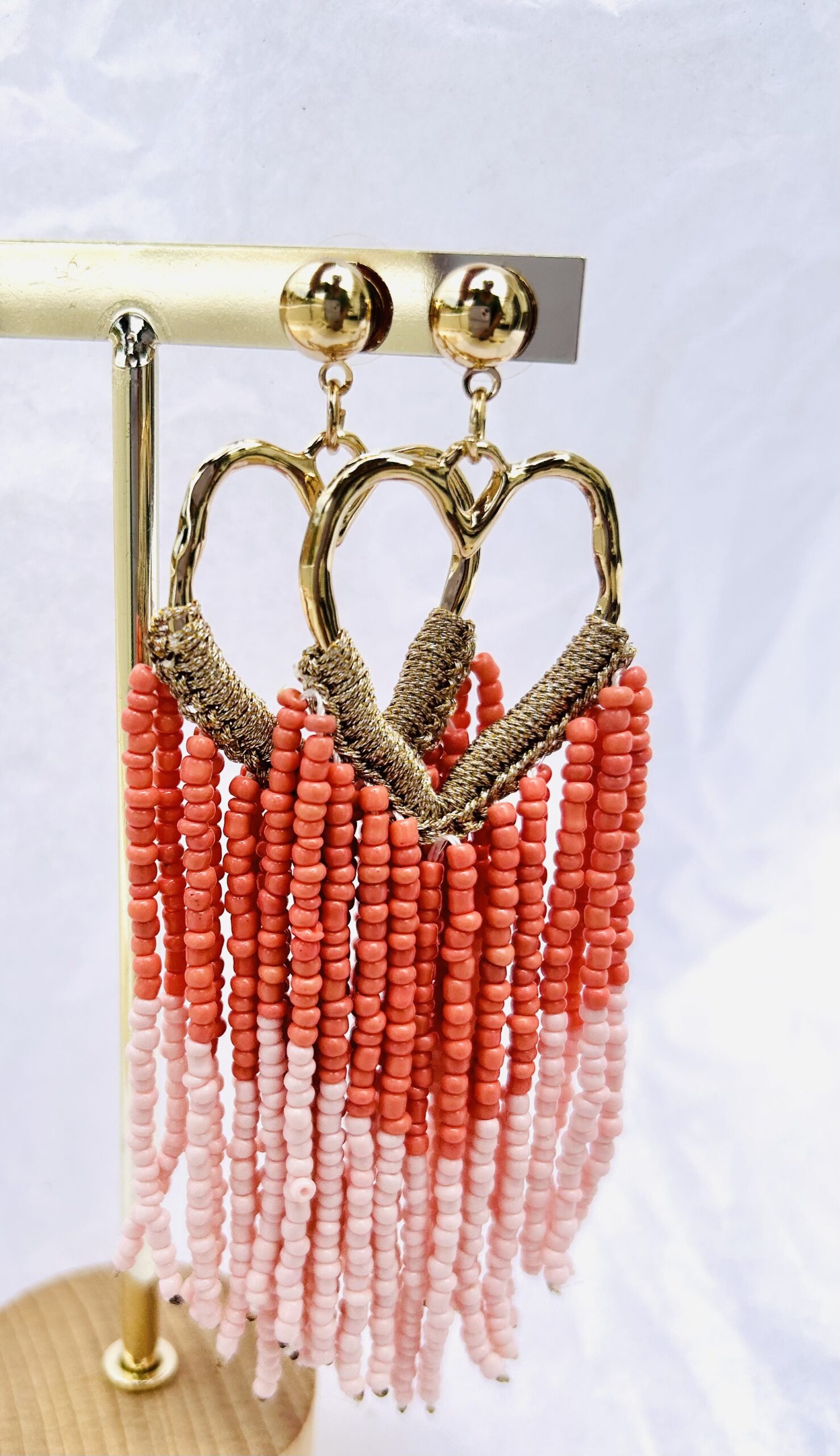 Pendientes corazón coral